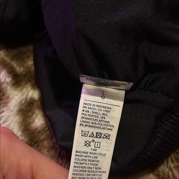 Black Women's bathing suit Top - Picture 4 of 4